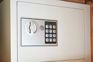 金庫の開錠も対応可能
